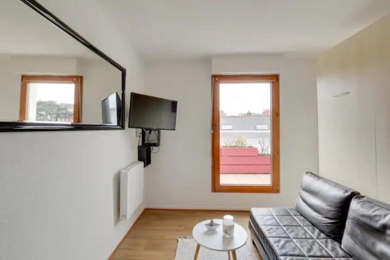 Bright Apartment With Large Terrace Nantes Buitenkant foto